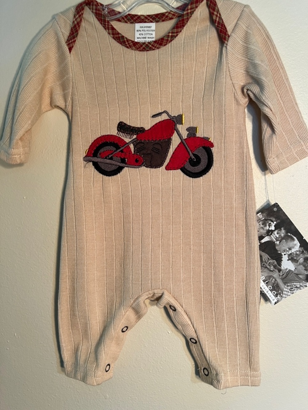 Vintage Cream Knit Motorcycle Appliqué Baby One-Piece Bodysuit 3 M​